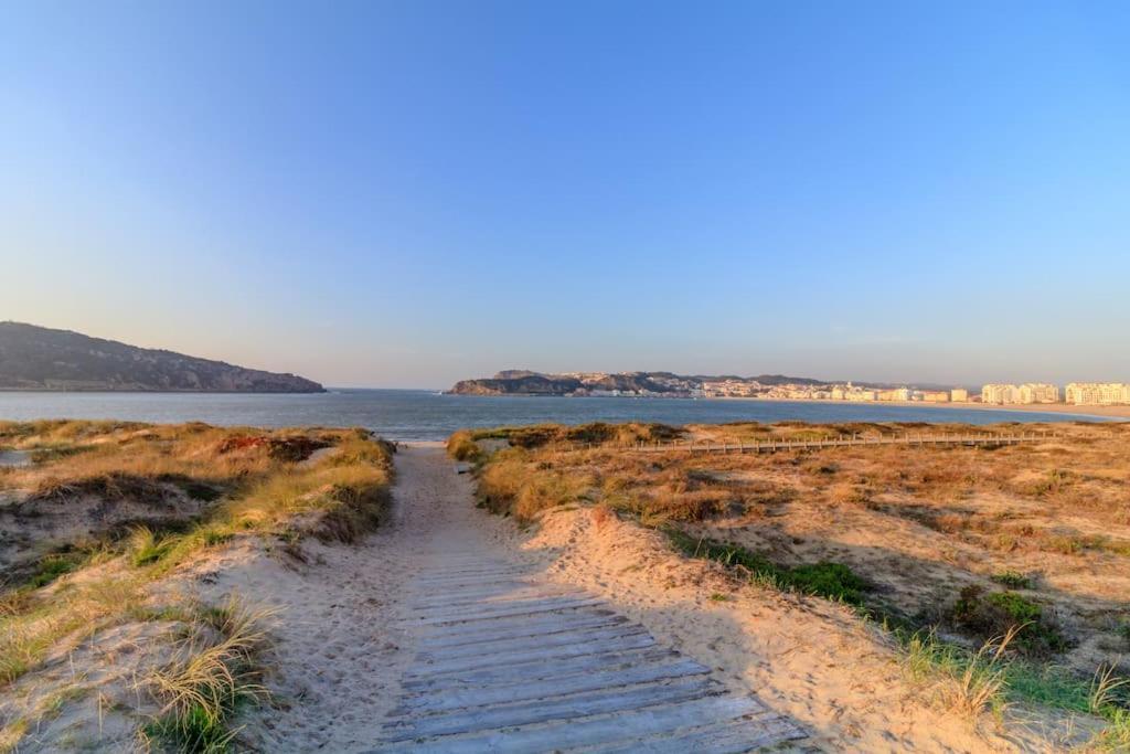 شقة Pe N'Areia ساو مارتينهو دو بورتو المظهر الخارجي الصورة